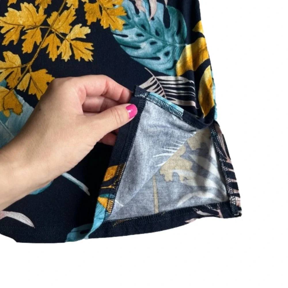 Longyuan Summer Sleeveless Tank Tops Vneck Loose Fit Tunic Women’s Size Small